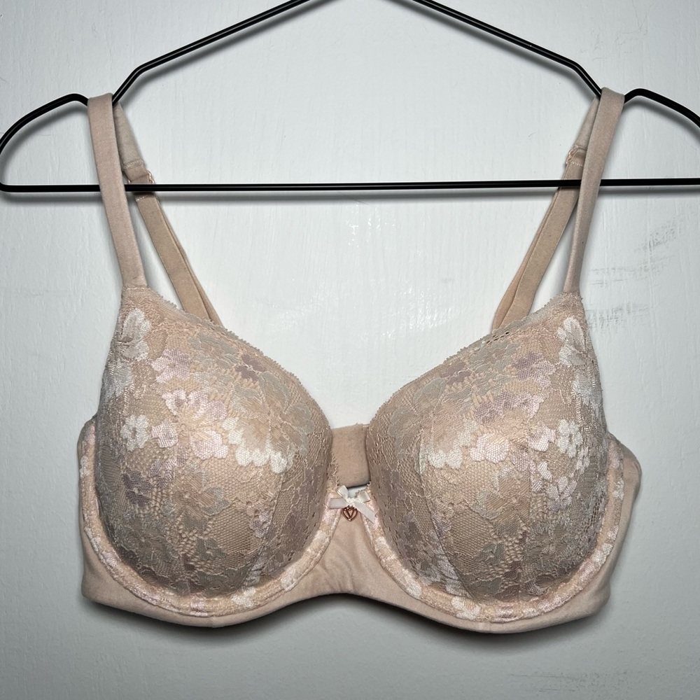 Victoria’s Secret 36D Body by Victoria Nude Shine Flowers Lined Demi Bra